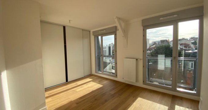 Achat / Vente appartement neuf Issy-les-Moulineaux à 4 min à pied du métro 13 (92130) - Réf. 9302